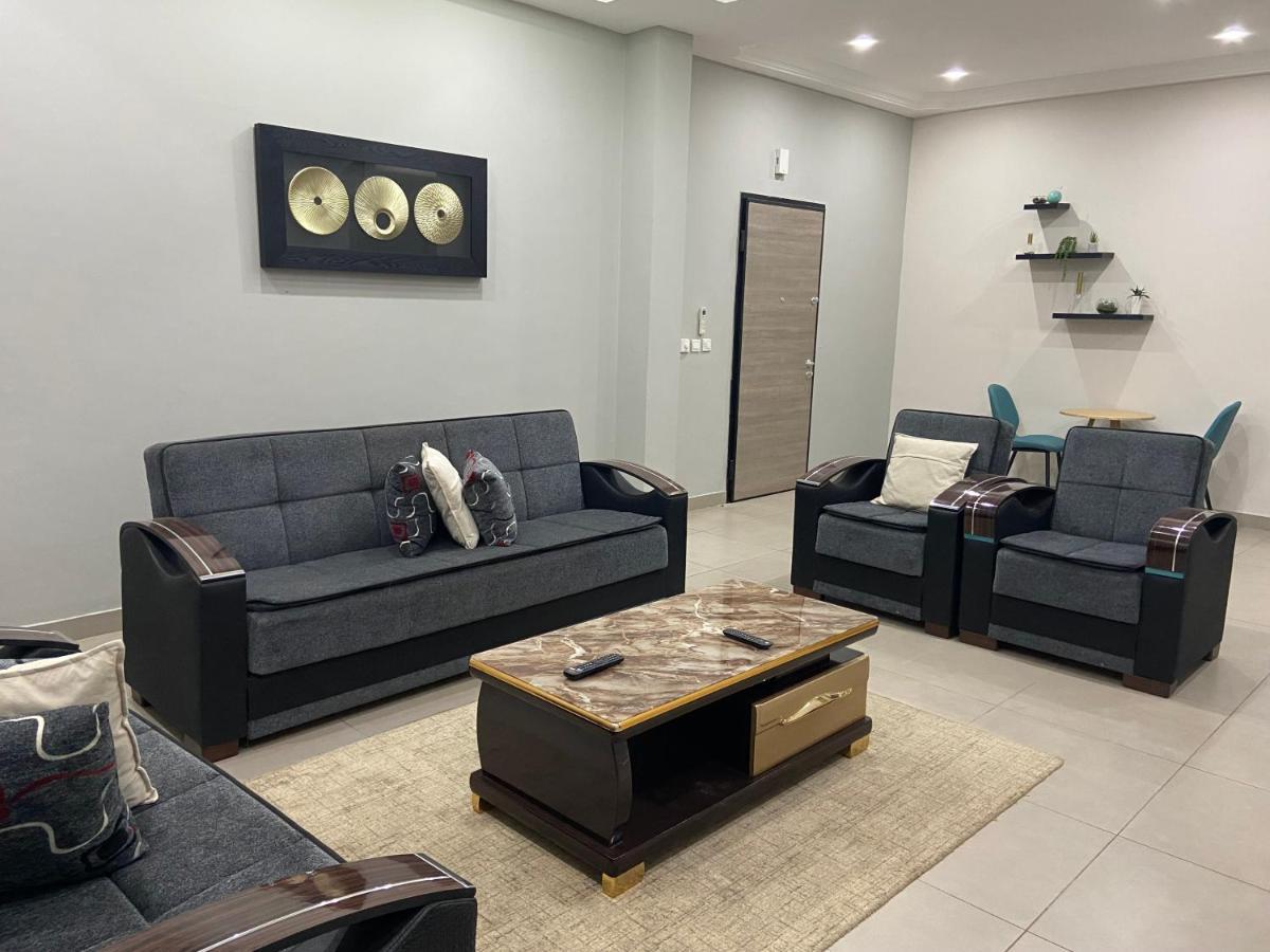 Queens View Apartment Accra Ngoại thất bức ảnh