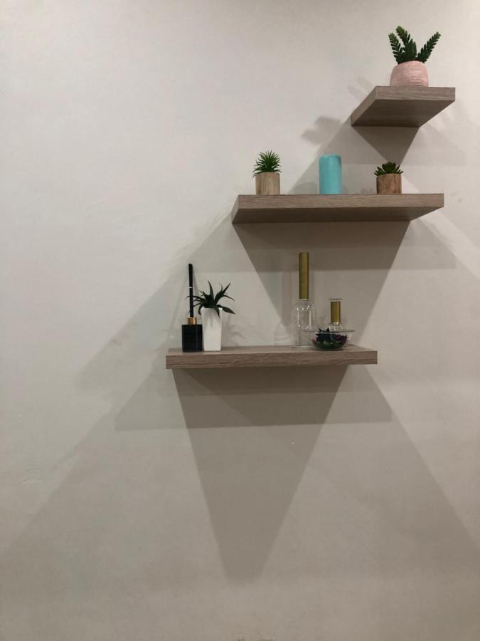 Queens View Apartment Accra Ngoại thất bức ảnh
