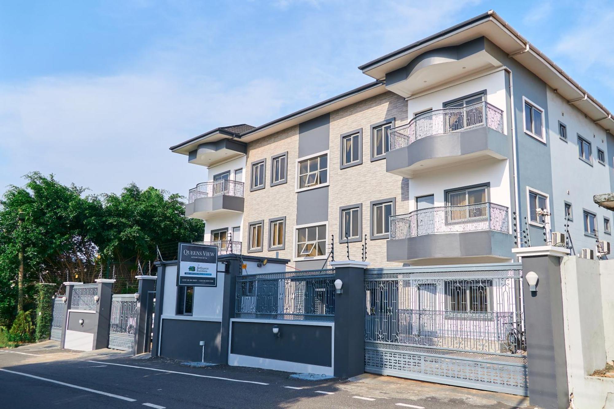 Queens View Apartment Accra Ngoại thất bức ảnh