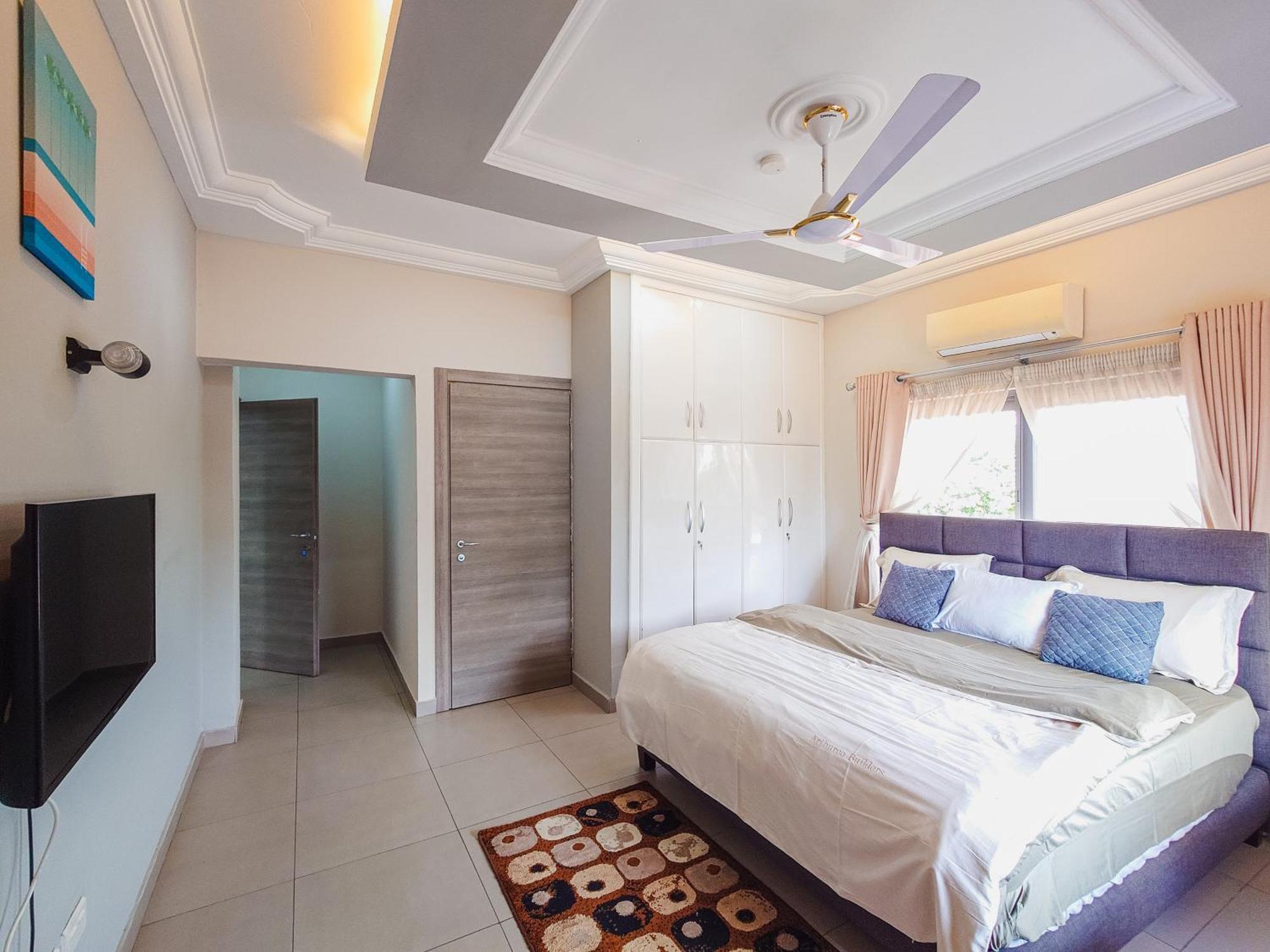Queens View Apartment Accra Ngoại thất bức ảnh